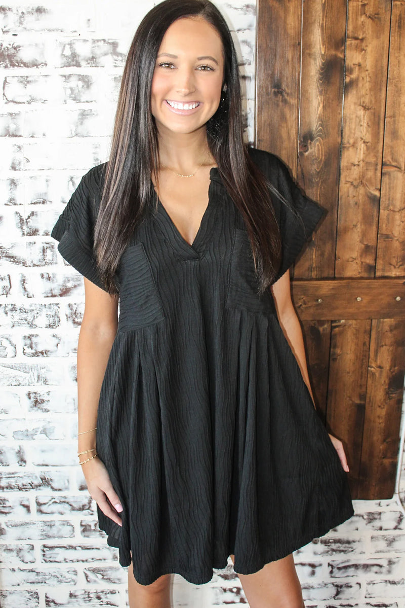 Black Crinkled Short Sleeve V Neck Flowy Dress