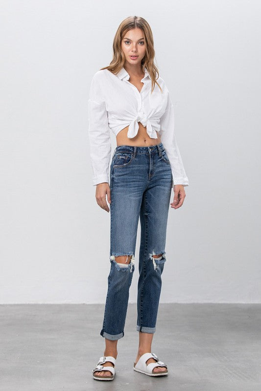 MID-RISE SLIM BOYFRIEND JEANS