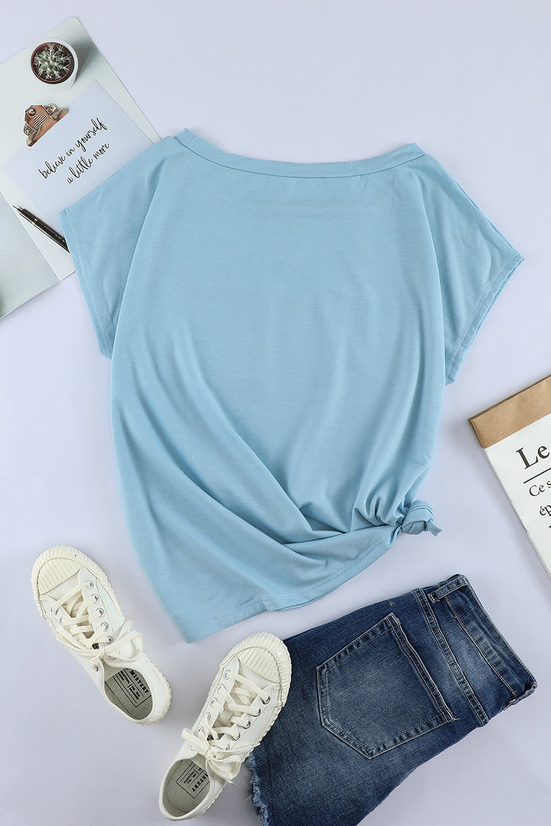 Light Blue Solid Color Short Sleeve Basic T Shirt with Patch Pocket