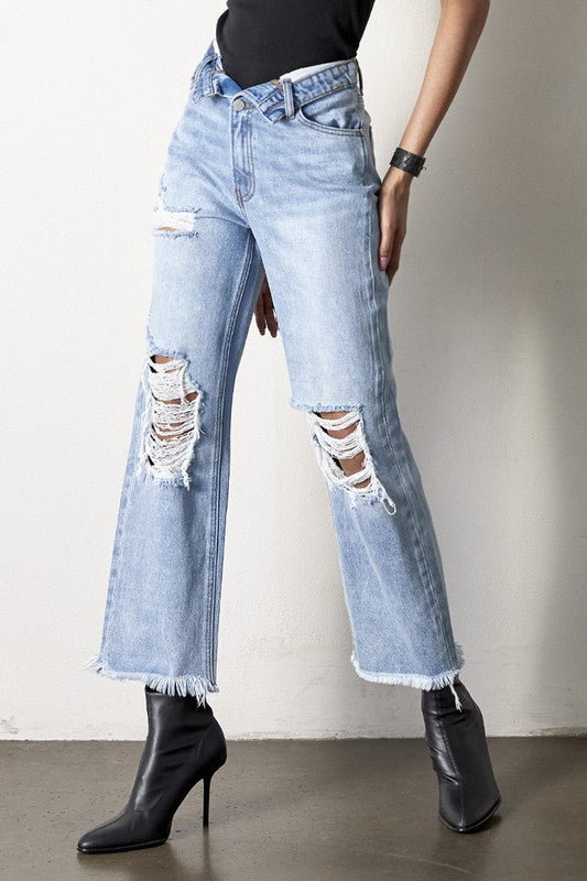 Frayed Flip Waist Straight Jeans