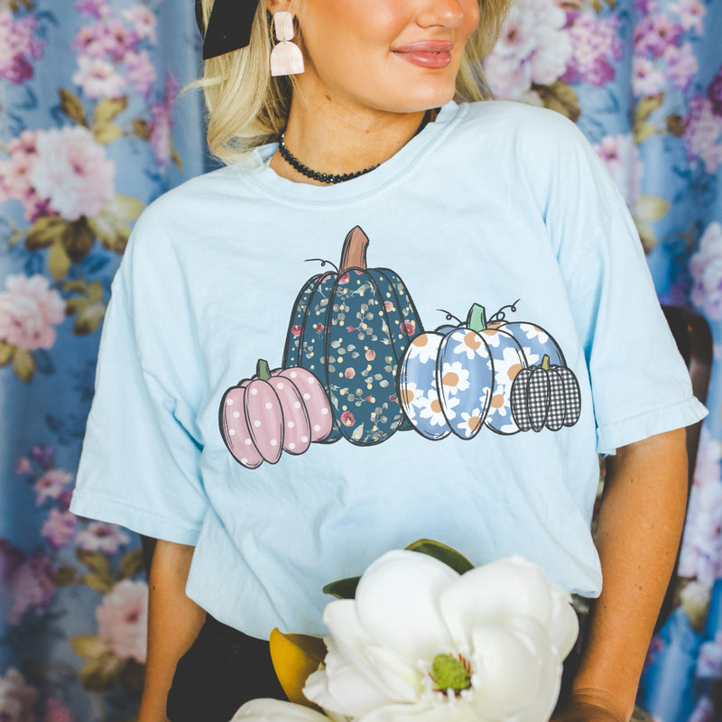 Pretty Blues FLoral Pumpkin tee