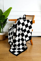 Black & White Checkerboard 127*152cm Flannel Blanket