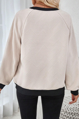 Jet Stream Textured Contrast Trim Raglan Sleeve Top