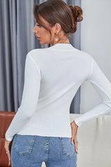 White Plain Slim Fit Pullover Knit Top