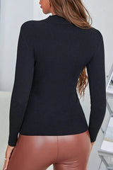 White Plain Slim Fit Pullover Knit Top