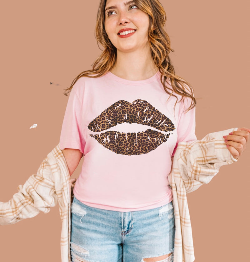 Leopard large Kiss tee