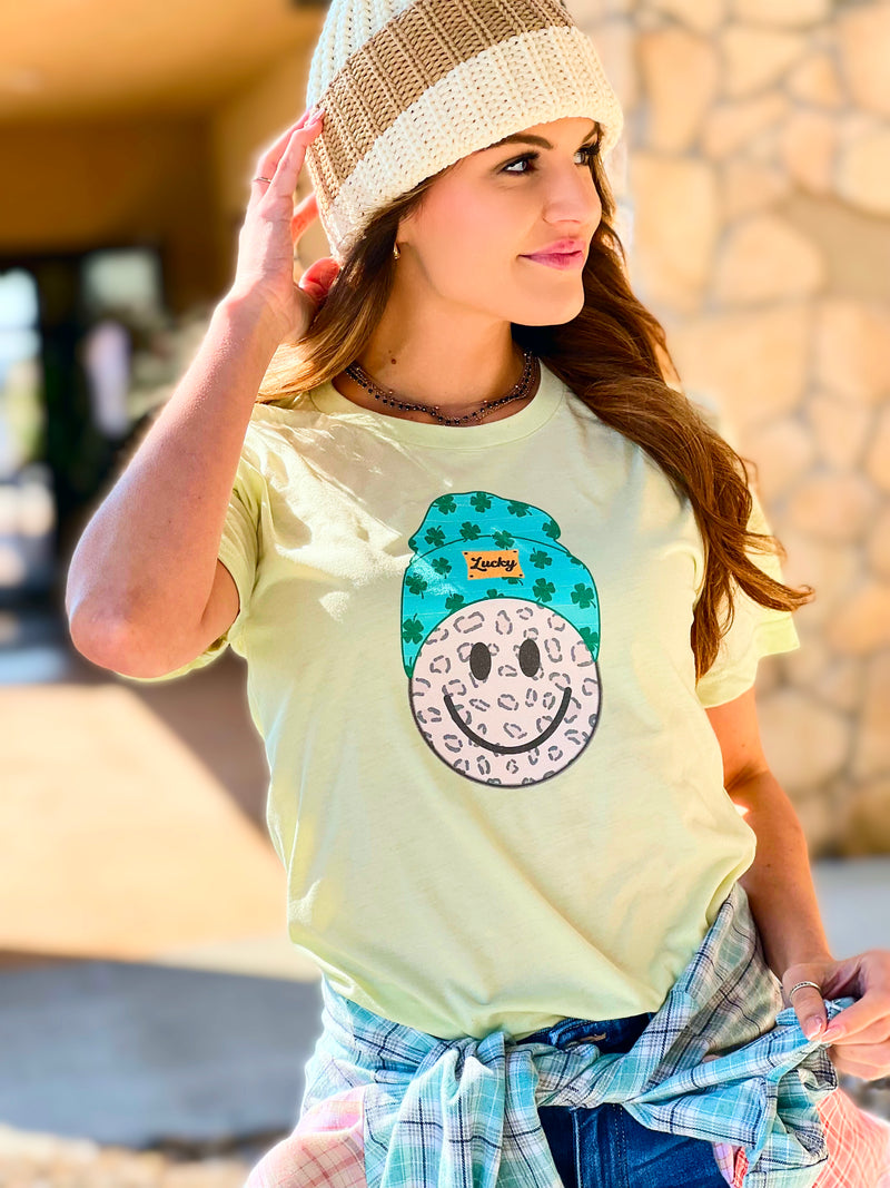 Lucky Beanie smiley tee