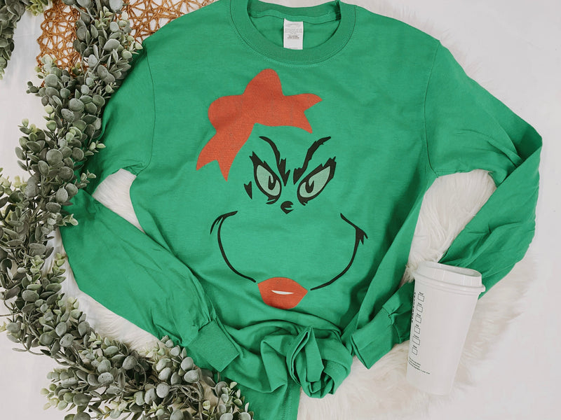 Pretty Girl Grinch face tee